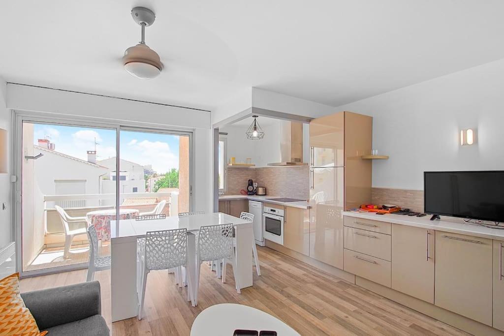 Appartement Calme Et Moderne Avec Vue Mer 74 Canet-en-Roussillon Exteriér fotografie